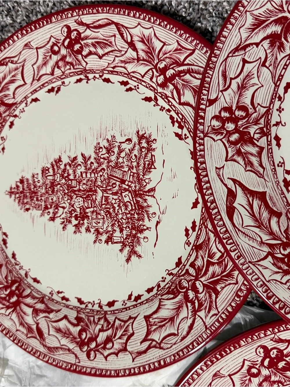 Restoration Hardware Red Holiday Pattern tin Dinner Plates - Set of 4